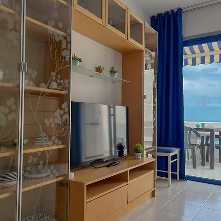 The Mayfair Village Apto 305 Apartment *