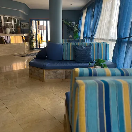 The Mayfair Village Apto 305 Lägenhet Patalavaca